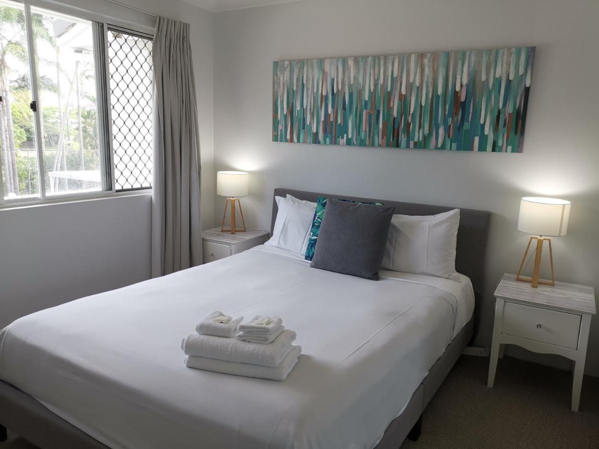Bay Of Palms Hotel Gold Coast Kültér fotó
