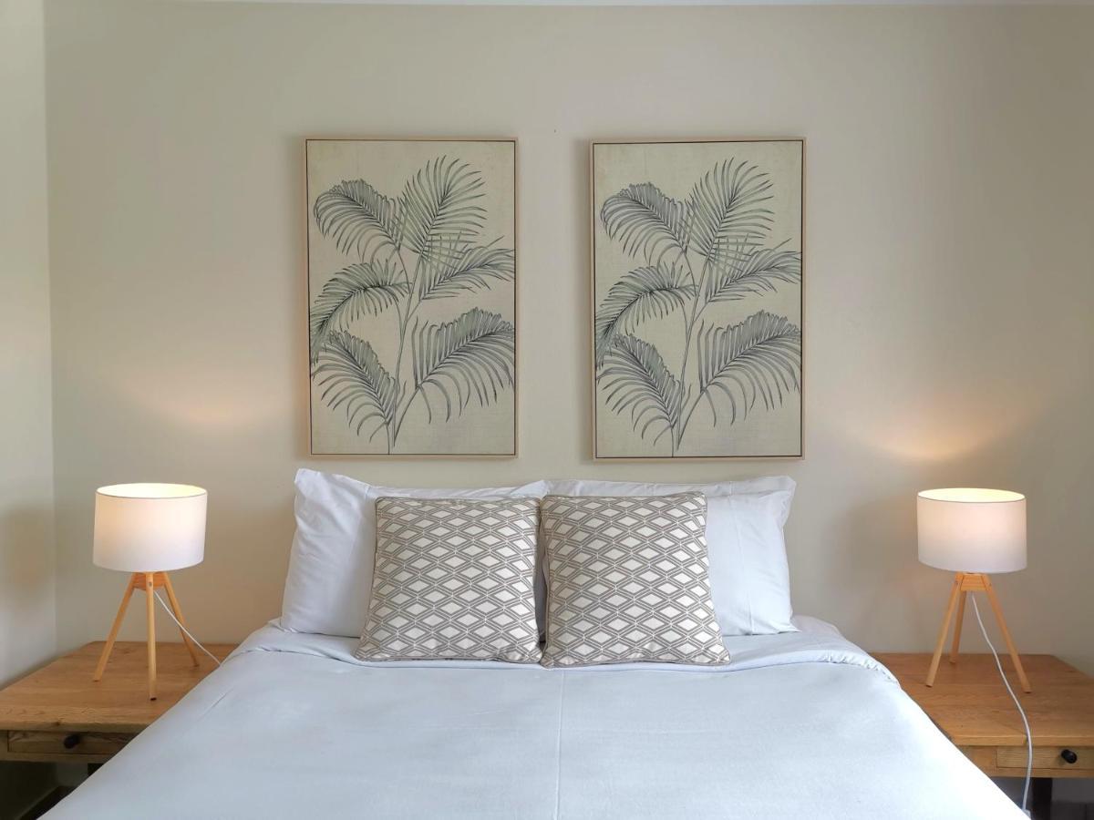 Bay Of Palms Hotel Gold Coast Kültér fotó