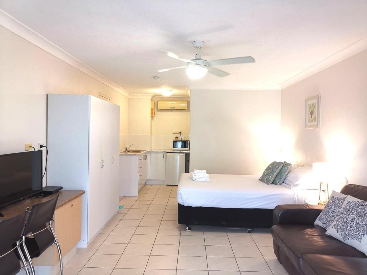 Bay Of Palms Hotel Gold Coast Kültér fotó