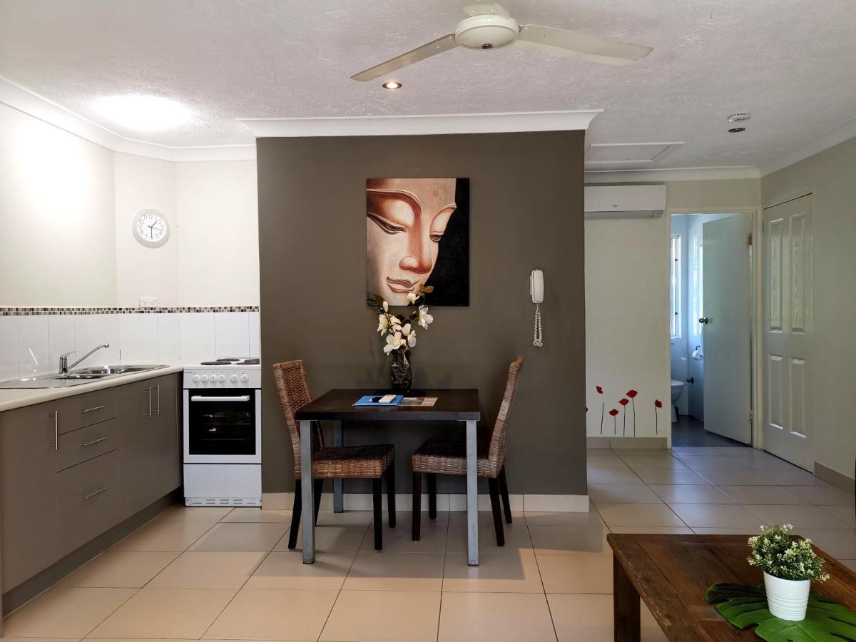 Bay Of Palms Hotel Gold Coast Kültér fotó
