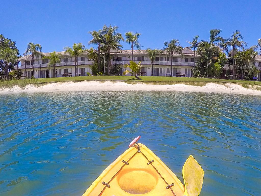 Bay Of Palms Hotel Gold Coast Kültér fotó
