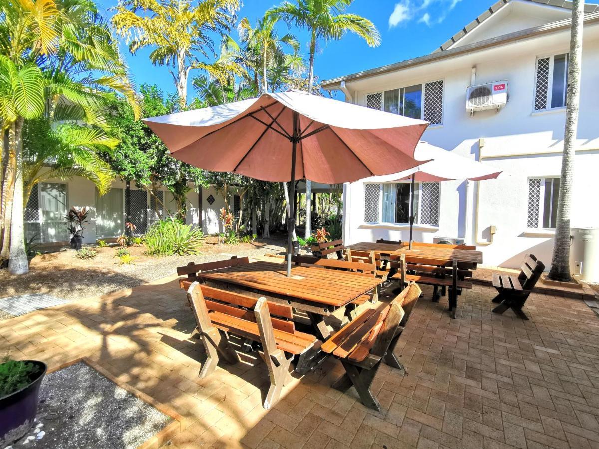 Bay Of Palms Hotel Gold Coast Kültér fotó